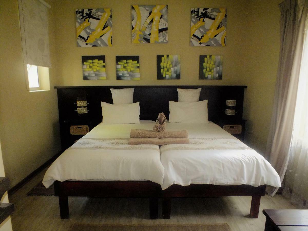 Uzuri Guesthouse Cc Windhoek Kültér fotó